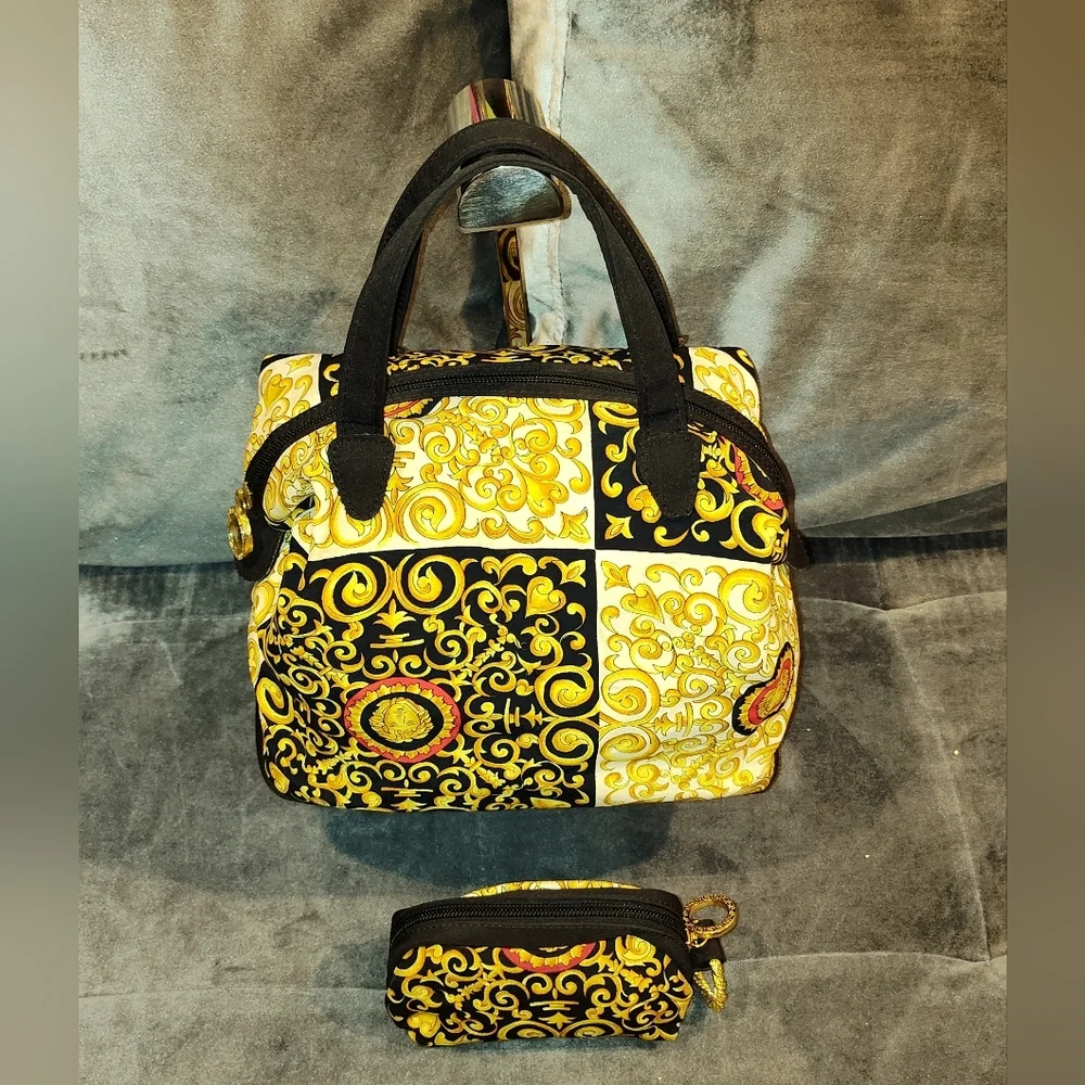 NWOT Gianni Versace Authentic Vintage Baroque Medusa Handbag Set